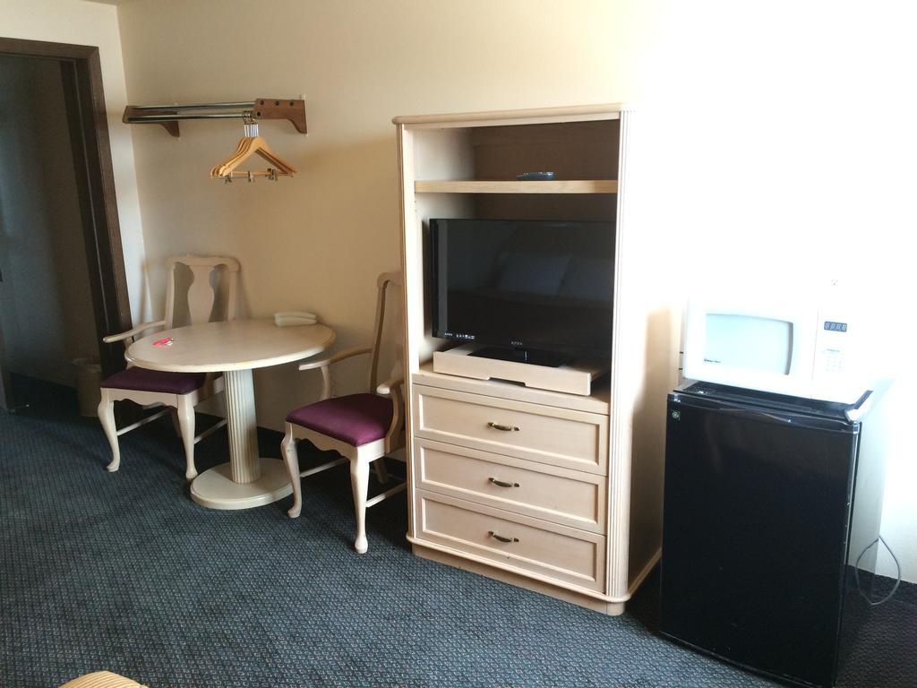 Motel Budget 2*